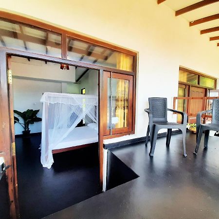 Sunstyle Mirissa Guest House Экстерьер фото