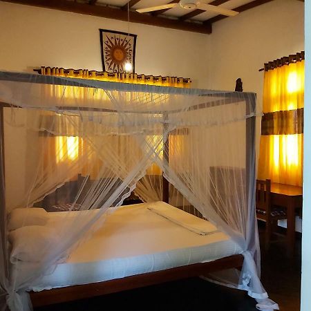 Sunstyle Mirissa Guest House Экстерьер фото