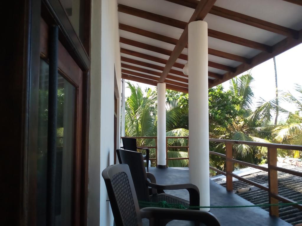 Sunstyle Mirissa Guest House Экстерьер фото