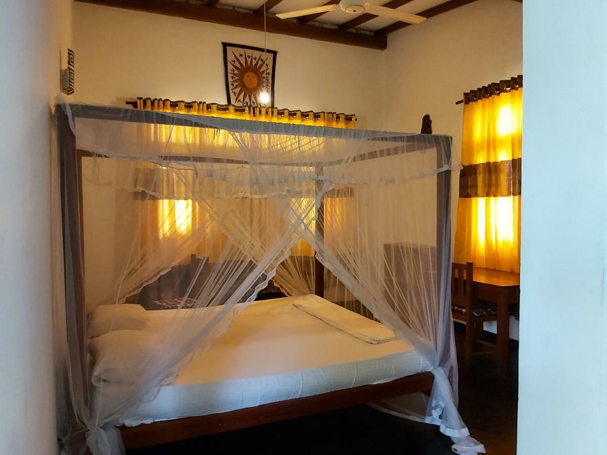 Sunstyle Mirissa Guest House Экстерьер фото